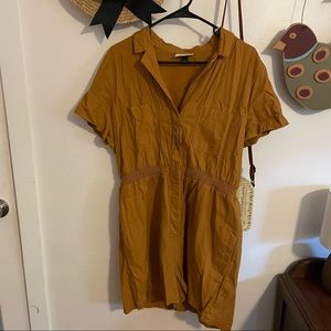 Women’s Short Sleeve Boilersuit - Universal Thread - Golden XL
